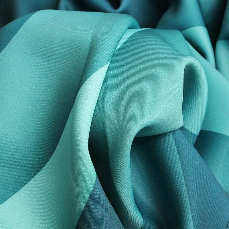 29-32 Inch Travel Suitcase Dust Covers - Elastic & Abrasion-resistant - Blue Ripple