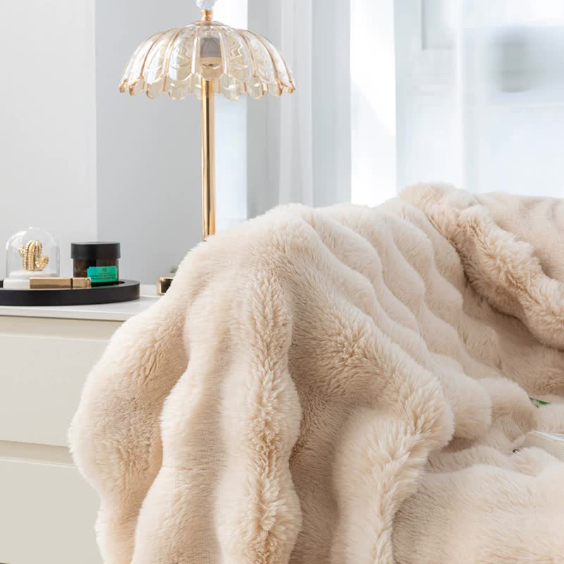 Pink 130*160cm Plush Toscana Rabbit Hair Throw Blanket - Soft Flannel Fleece for All Seasons, Perfect for Couch & Bed