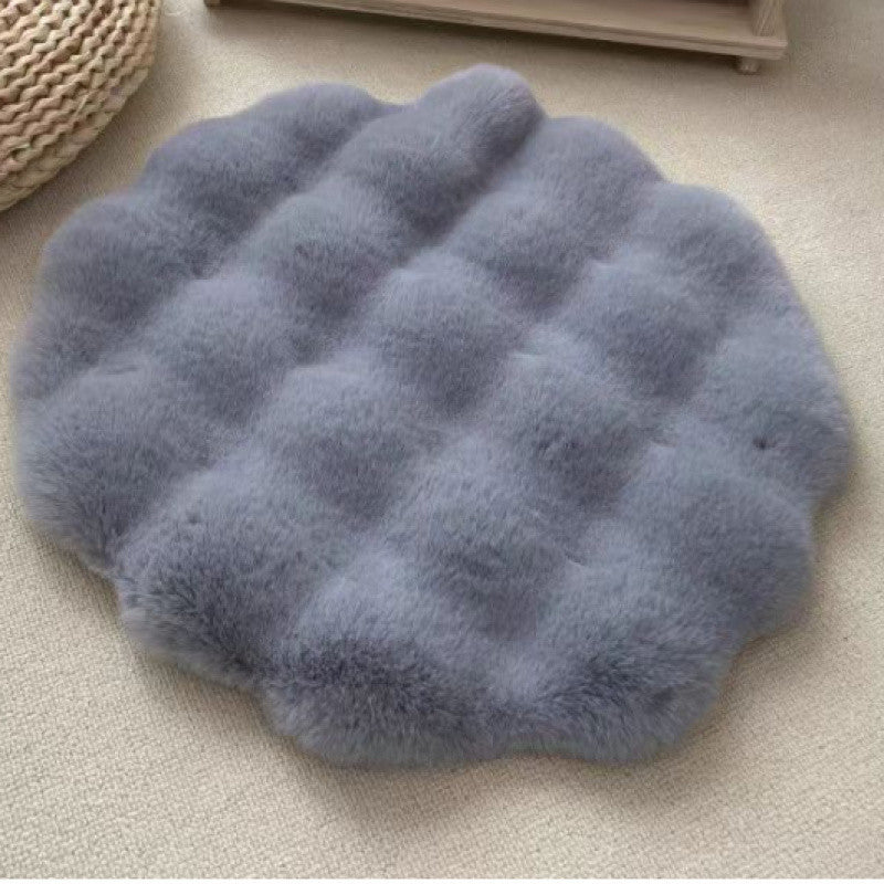 Gray Plush Round Cat Mat - Soft Faux Fur Sleeping Pad (40cm Diameter)