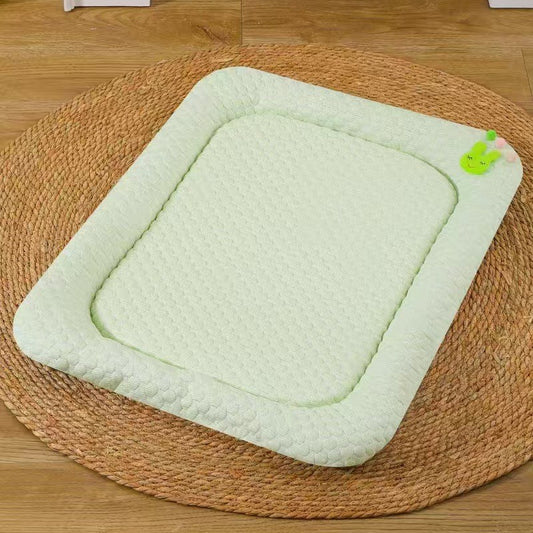 Green Breathable Cooling Pet Mat - Ice Bean Summer Bed for Small Dogs (S : 35x47cm)