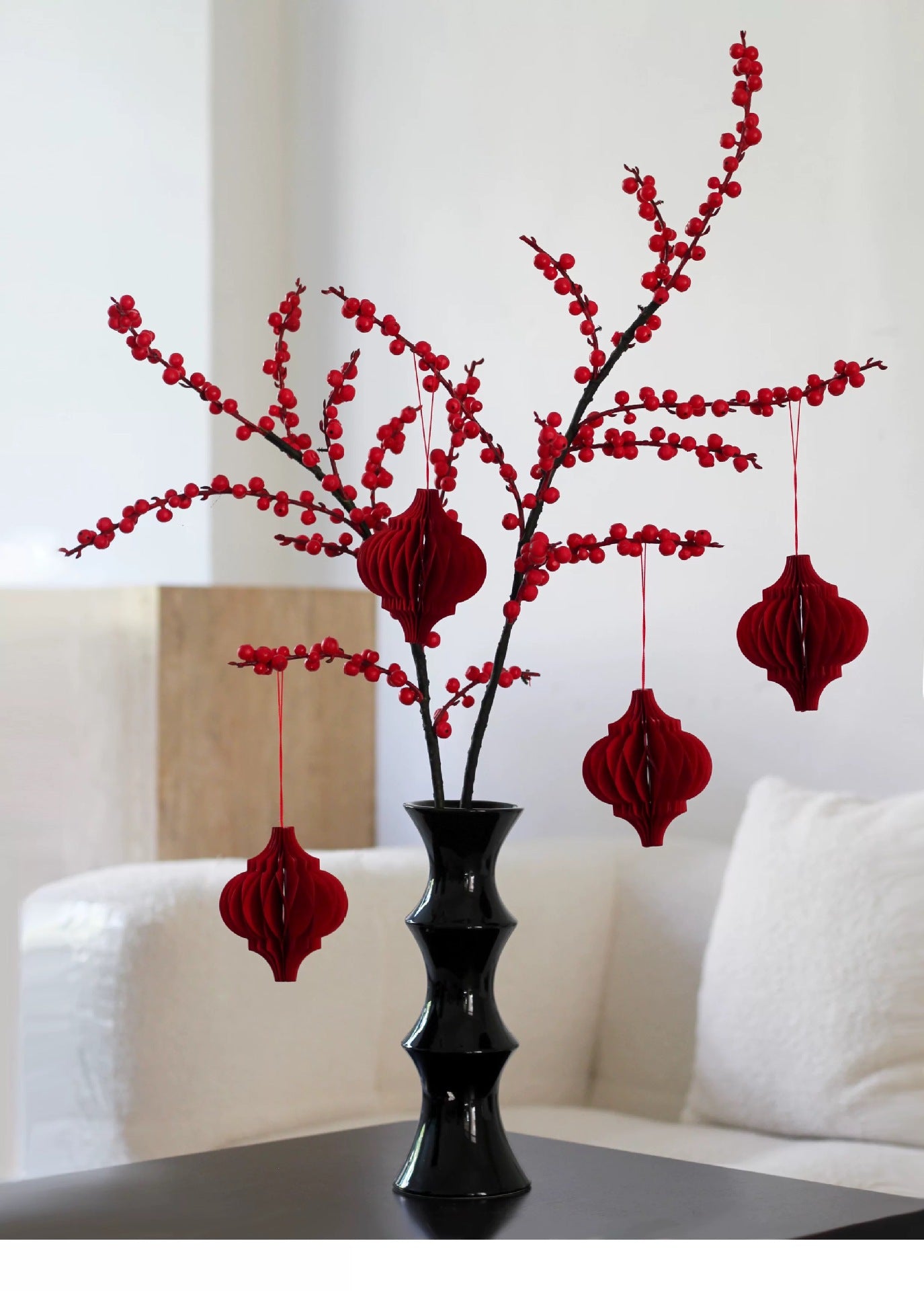 Glossy Black Ceramic Vase - Unique Bamboo-Look Design (25.5x9x7cm)