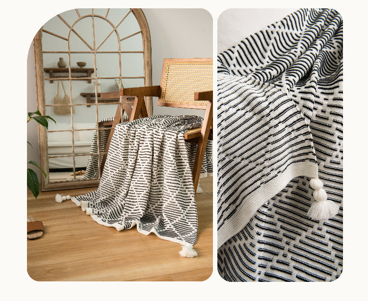 Brown and Beige Diamond Pattern Soft Cozy Knit Throw Blanket with Tassels - Geometric Pattern Lightweight Acrylic Blanket for Sofa Couch Bed, 130x150cm