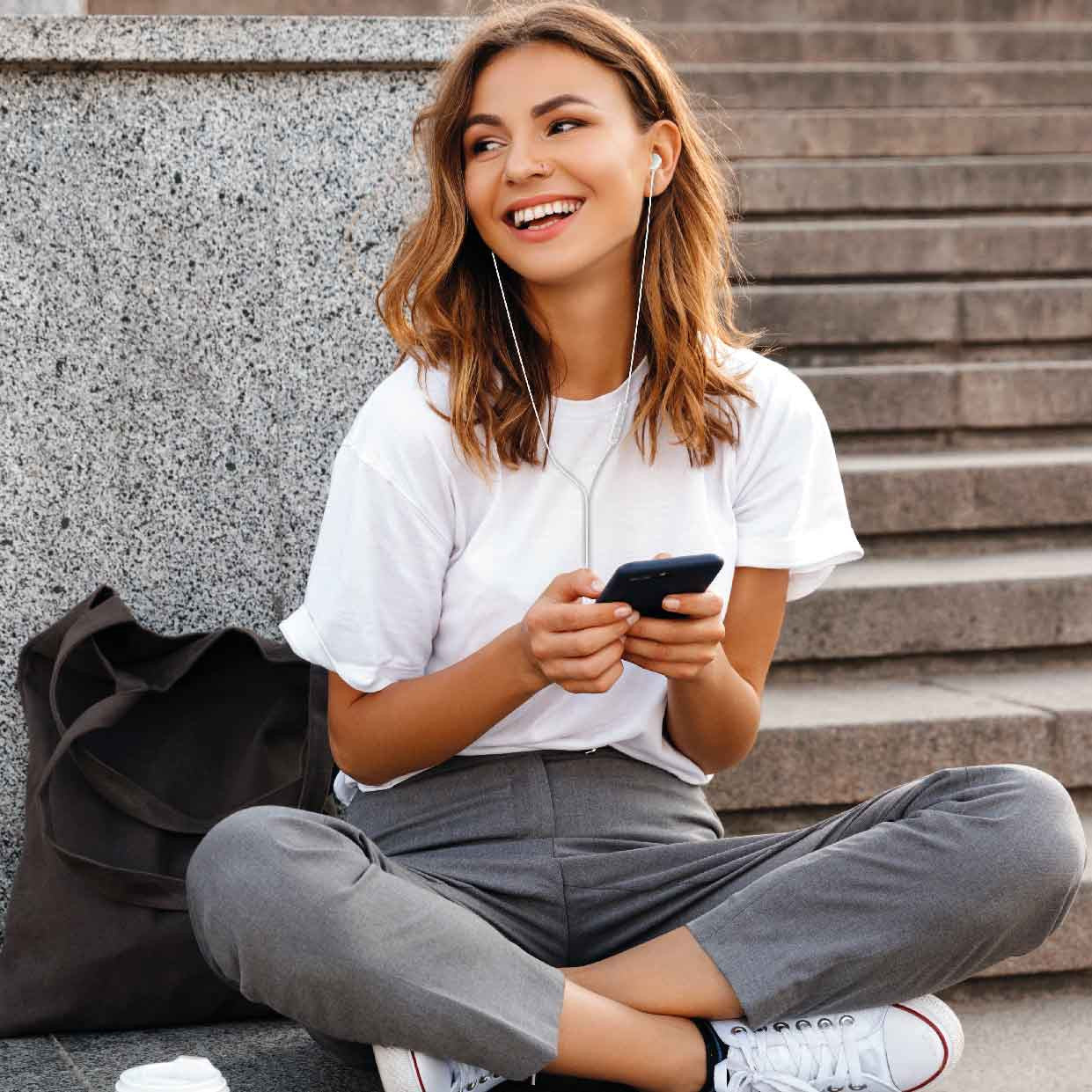 Laser Wired In-Ear Earphones with In-Line Controls White