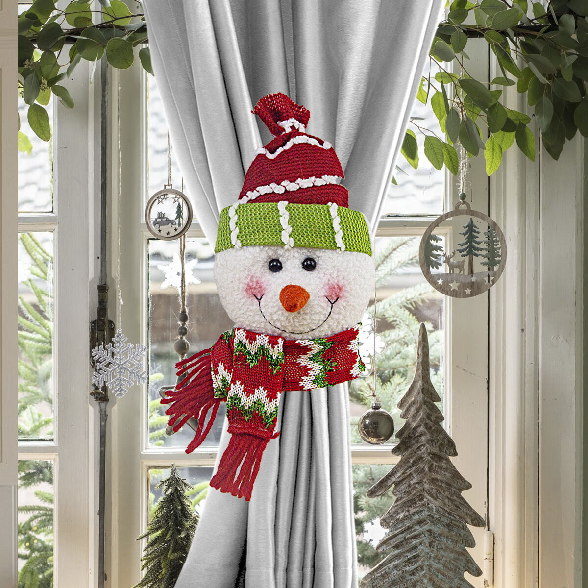 Christmas gift Warm Christmas Atmosphere - Festive Curtain Tie Decorations - Santa & Snowman Designs - Cozy Knitted Fabric（Santa Claus）