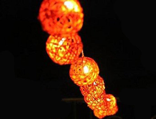 1 Set of Orange 5cm Rattan Cane 50 Ball Battery Powered LONG 5m String Lights Christmas Gift Home Wedding Party Bedroom Decoration Table Centrepiece