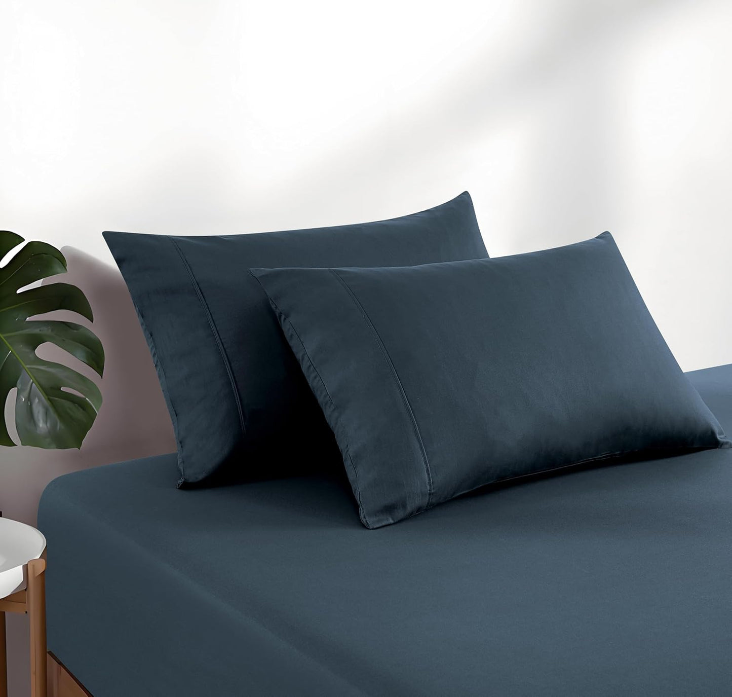 100% Vintage Washed Cotton Fitted Sheet Combo Set – 100% Natural Cotton, Ultra Soft & Breathable – Includes Fitted Sheet & Pillowcases – Machine Washable (Indigo, King Single)