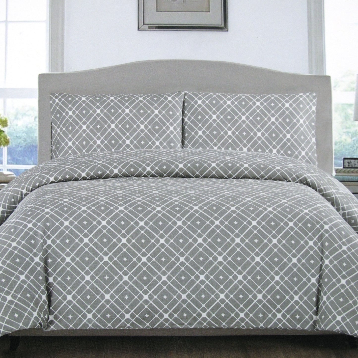Artex Grey Stars Quilt Cover Set Queen
