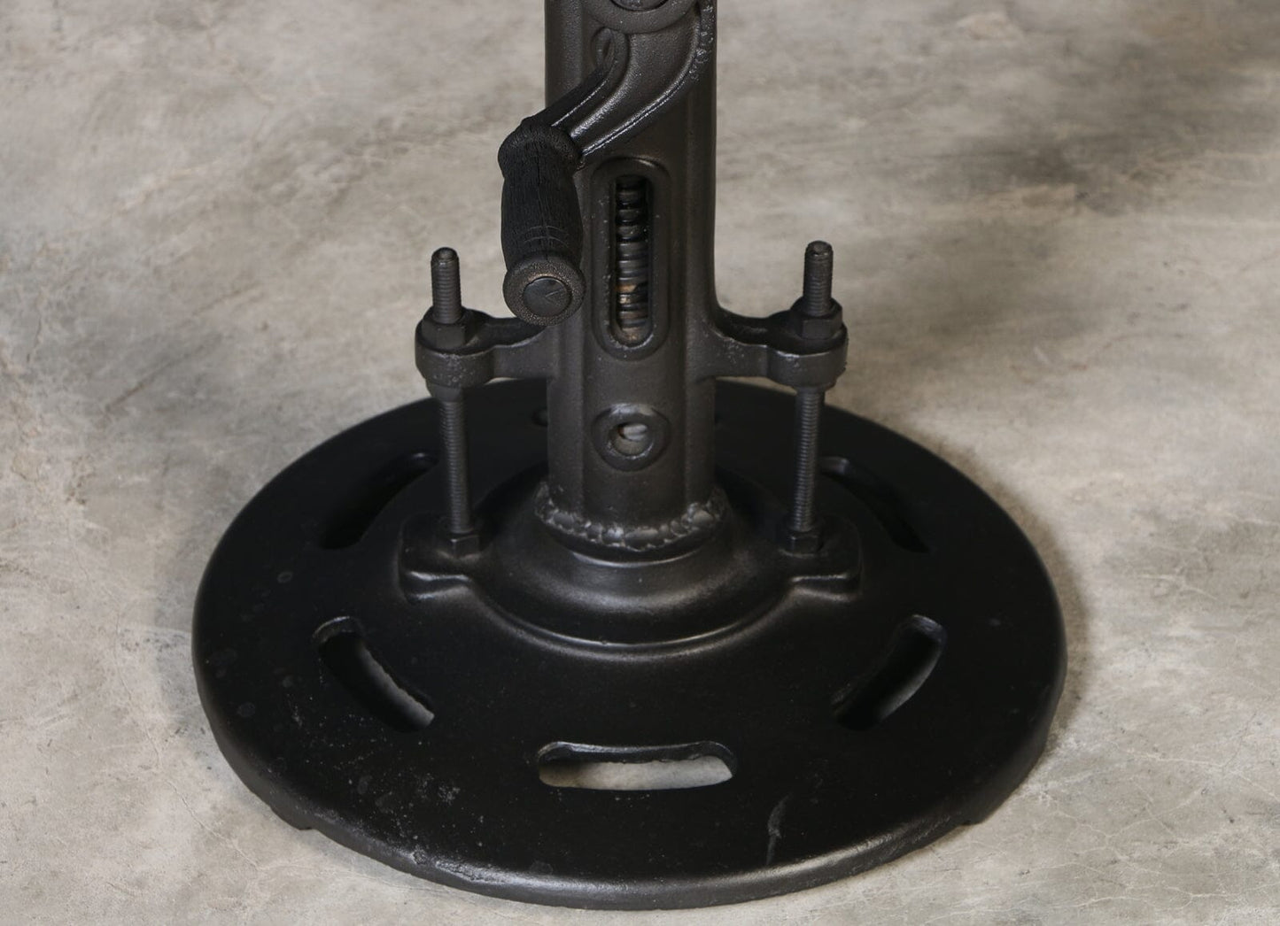 INDUSTRIAL PARIS WIND UP CAST IRON BAR STOOL