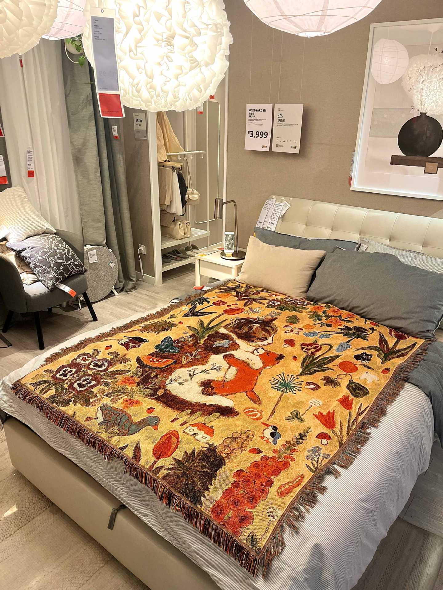 Green Oragne Cat Sleeping Floral Cat Patterned Throw Blanket - Soft and Cozy, 130x160cm with Tassels