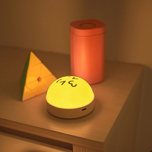 Fun Emoji LED Night Light - Tap Control, 7 Changing Options, 3 Brightness Levels & Magnetic Mount(Kissing expression)