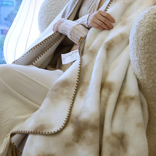 Coffee color Luxury Mink Velvet Ink Print Blanket - High-Quality Warmth for Your Home(150*200cm)