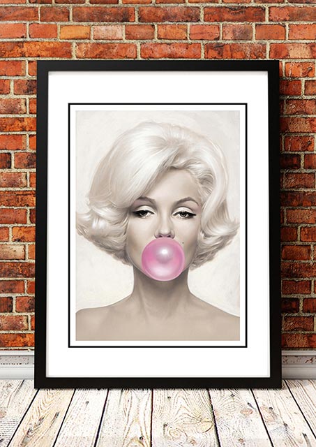 Marilyn Monroe 'Bubblegum' Framed Poster! - Framed A4